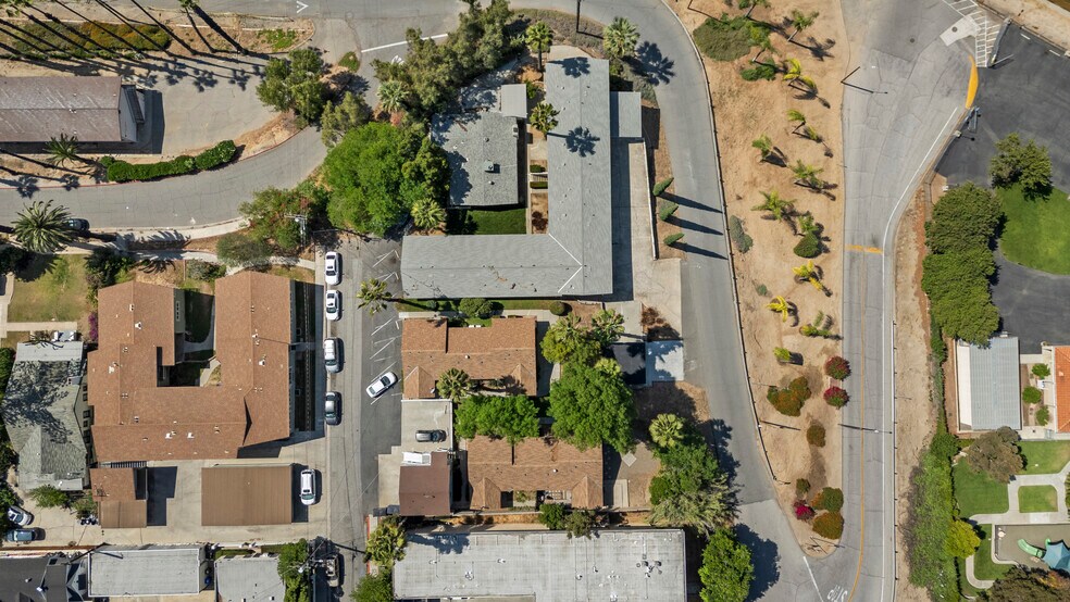 More Photos Of 4545-4581 Main St, Riverside Apartments For Sale