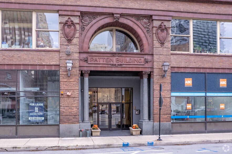 More Photos Of 161 W Harrison St, Chicago Apartments For Lease