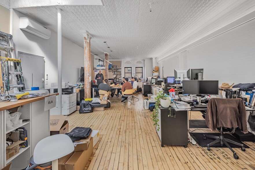 More Photos Of 108 E 16th St, New York Loft Creative Space For Sale