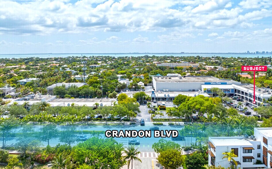 More Photos Of 600-658 Crandon Blvd, Key Biscayne General Retail For Lease