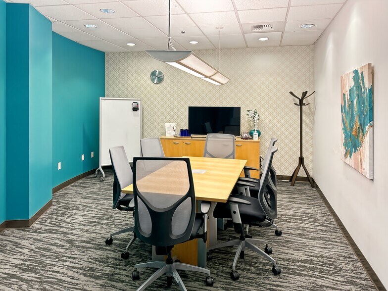 More Photos Of 1024 Iron Point Rd, Folsom Coworking Space