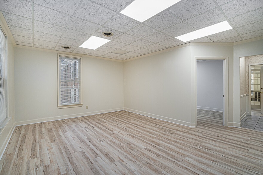 More Photos Of 8385 Dunwoody Pl, Atlanta Medical For Lease