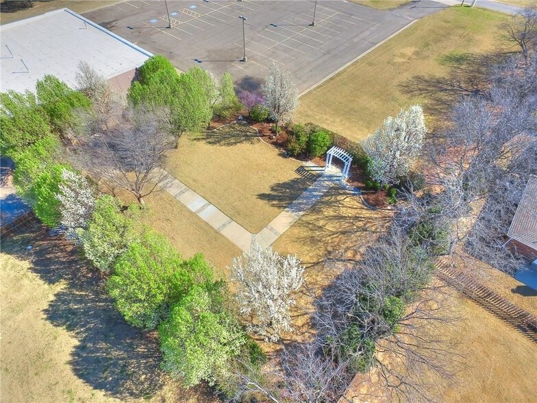 More Photos Of 9101 S Robinson Ave, Oklahoma City Lodge Meeting Hall For Sale