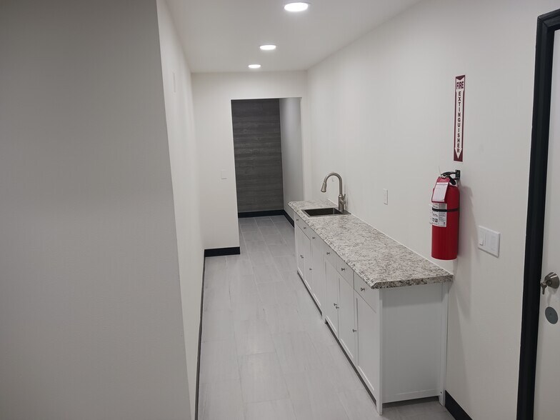 More Photos Of 1224 N Idaho St, Post Falls Coworking Space