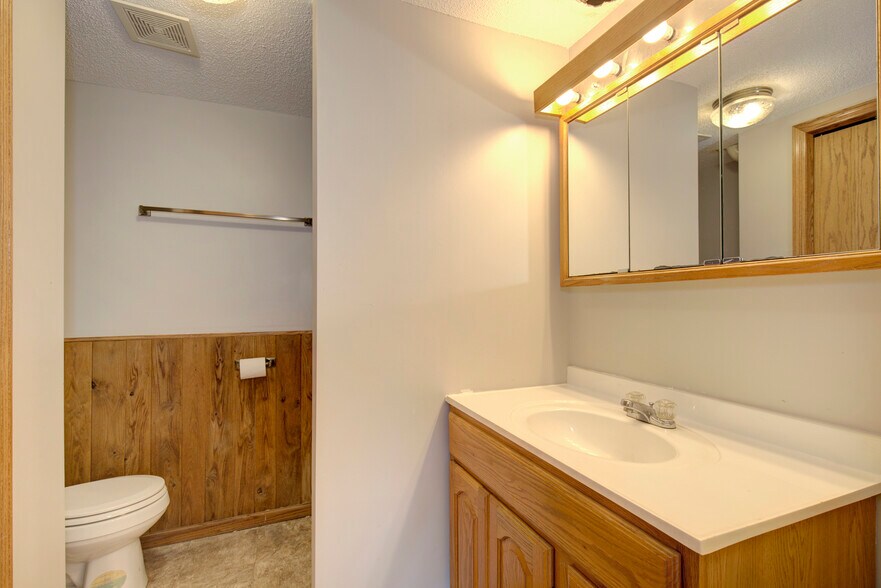 More Photos Of 2854 Hwy 65, Mora Self Storage For Sale