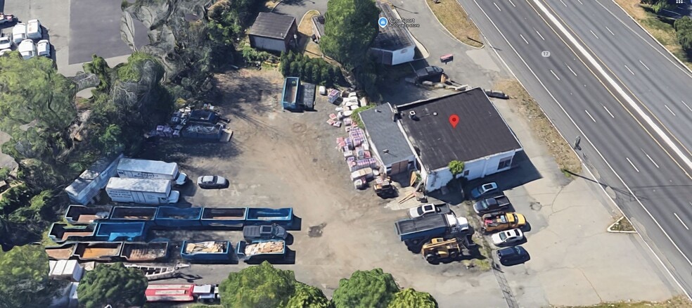 More Photos Of 174 State Rt 17, Upper Saddle River Land For Lease