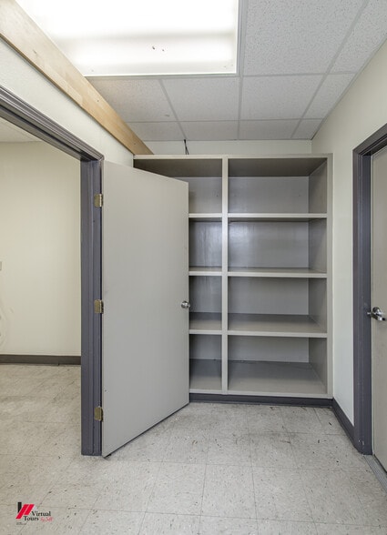 More Photos Of 4120 Metro Dr, Shreveport Warehouse For Lease