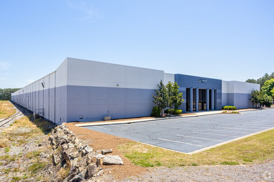 More Photos Of 4787 Stalwart Dr, Fairburn Warehouse For Sale