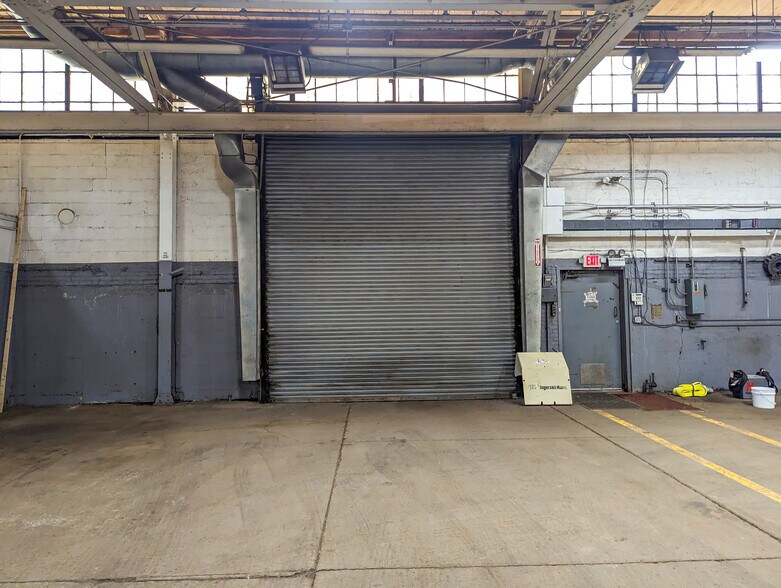 More Photos Of 765 Hertel Ave, Buffalo Manufacturing For Lease