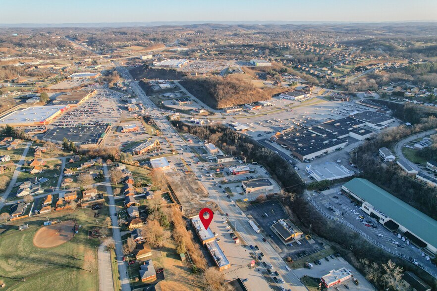 More Photos Of 9173 Lincoln Hwy, Irwin Office For Sale