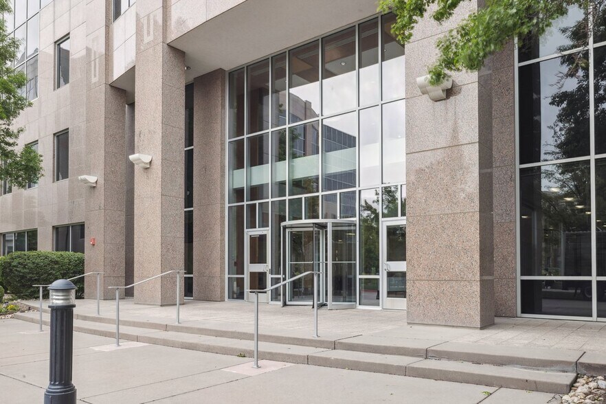 More Photos Of 150 W Civic Center Dr, Sandy Unknown For Lease