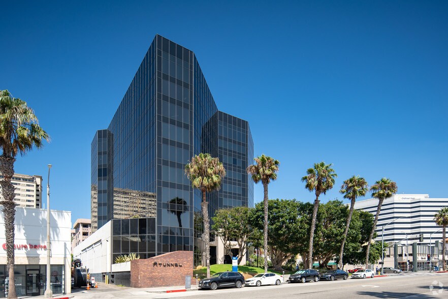 More Photos Of 233 Wilshire Blvd, Santa Monica Office For Lease