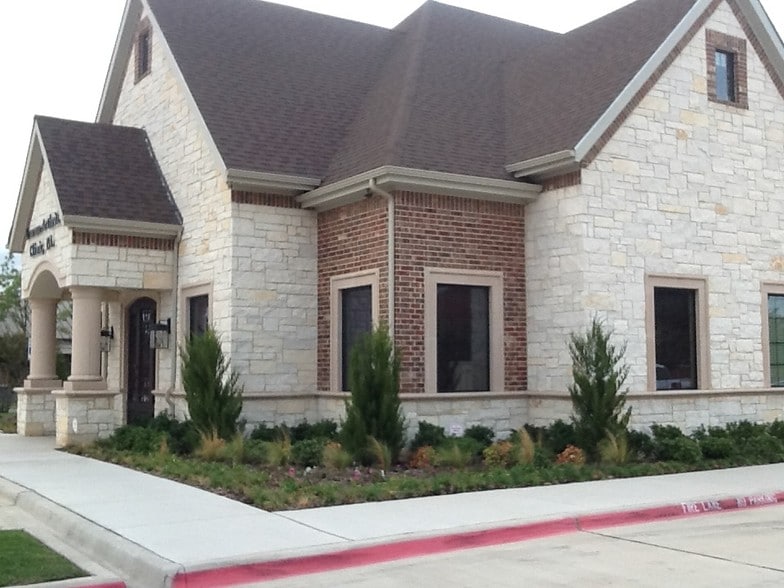 More Photos Of 1445 Heritage Dr, McKinney Medical For Lease