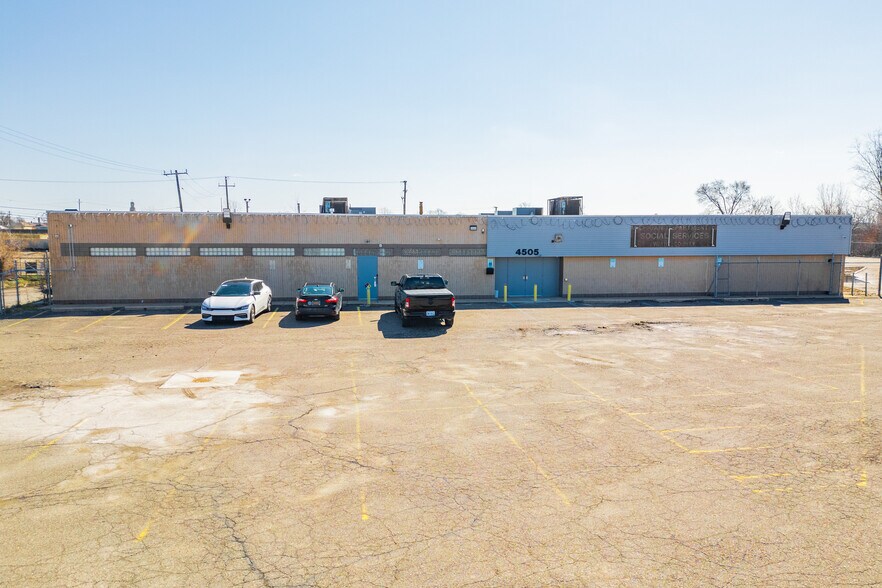 More Photos Of 4505 Oakman Blvd, Detroit Industrial For Sale