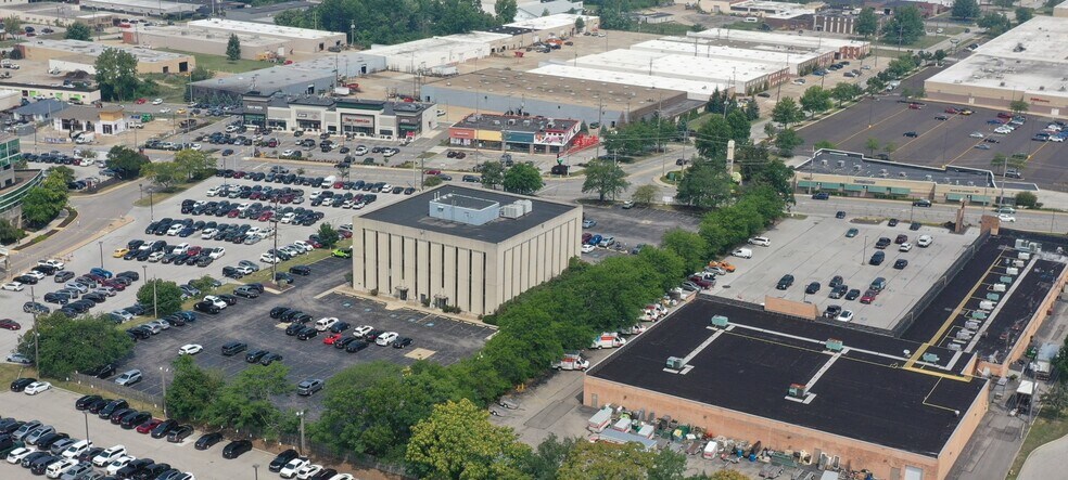 Primary Photo Of 36100 Euclid Ave, Willoughby Medical For Sale