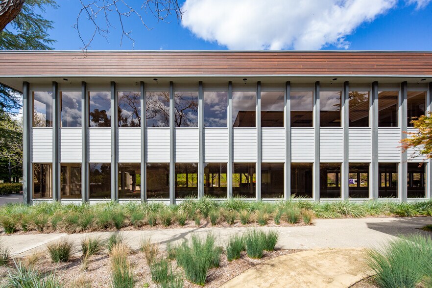 More Photos Of 1200 Montego Way, Walnut Creek Unknown For Lease