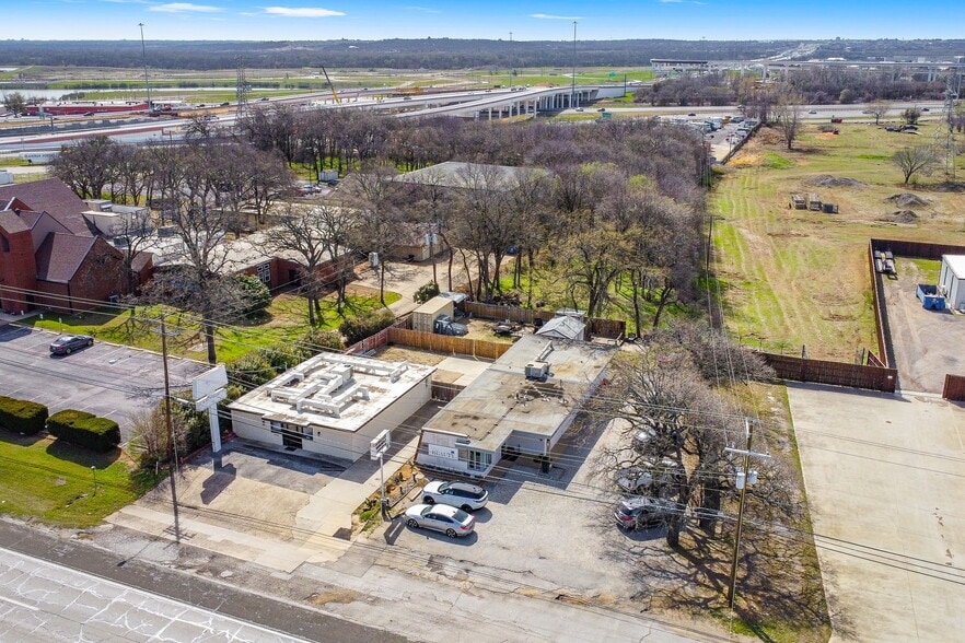 More Photos Of 7604 Baker Blvd, Richland Hills Freestanding For Sale