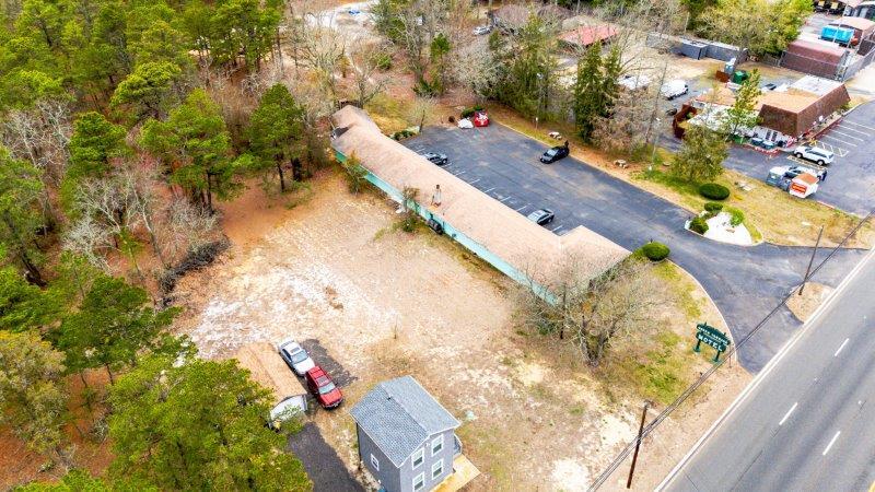 More Photos Of 1005 Black Horse Pike Hwy, Hammonton Hotel For Sale