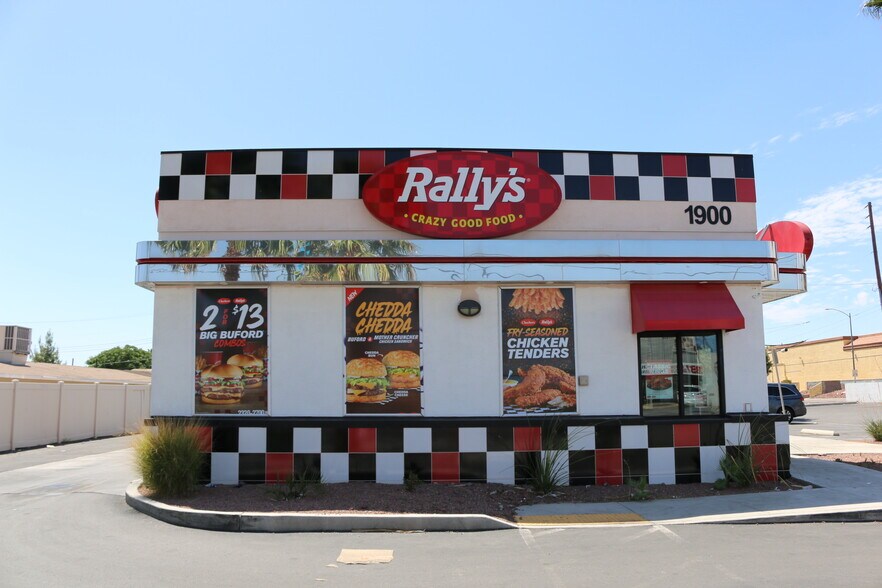 More Photos Of 1900 E Charleston Blvd, Las Vegas Fast Food For Sale