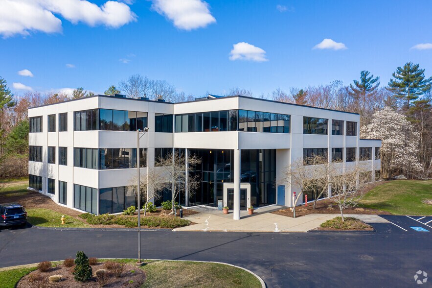 Primary Photo Of 100 Ledgewood Pl, Rockland Office For Lease