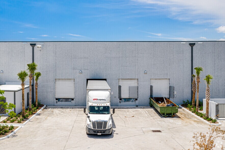 More Photos Of 1081 Holland Dr, Boca Raton Warehouse For Lease