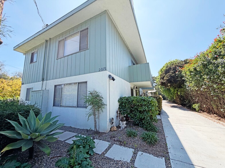 Primary Photo Of 2019 Bath St, Santa Barbara Apartments For Sale