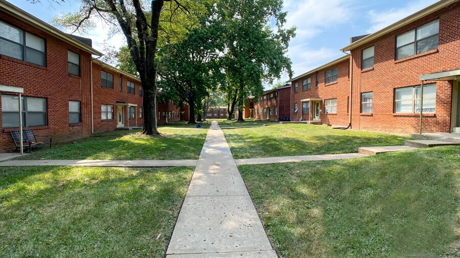 More Photos Of 8208 Troost Ave, Kansas City Apartments For Sale