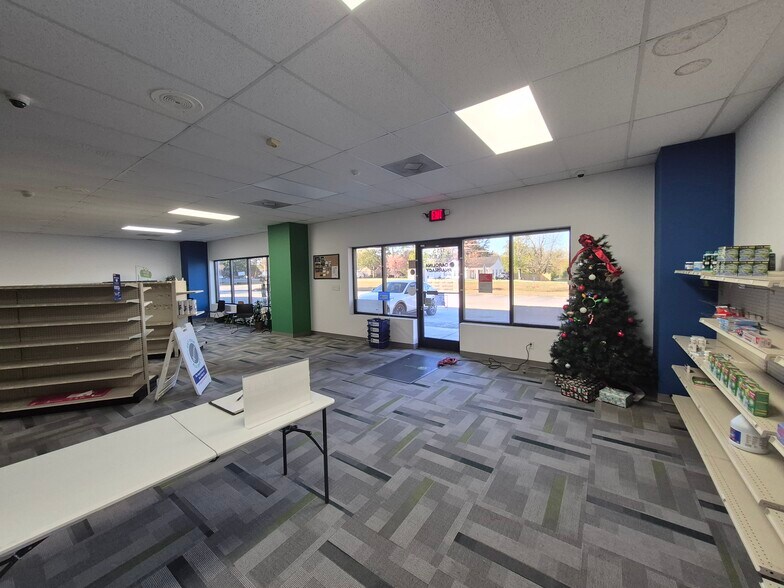 More Photos Of 1755 Airport Rd, Lancaster Drugstore For Sale