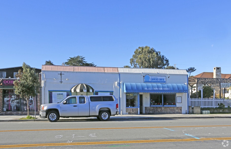 More Photos Of 125-127 Central Ave, Pacific Grove Storefront For Lease