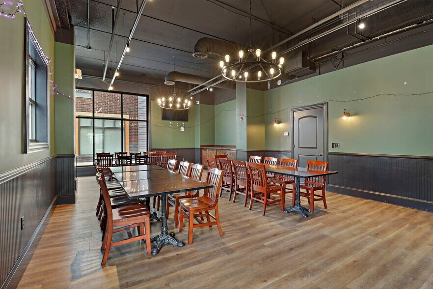 More Photos Of 115-125 56th St, Kenosha Restaurant For Sale