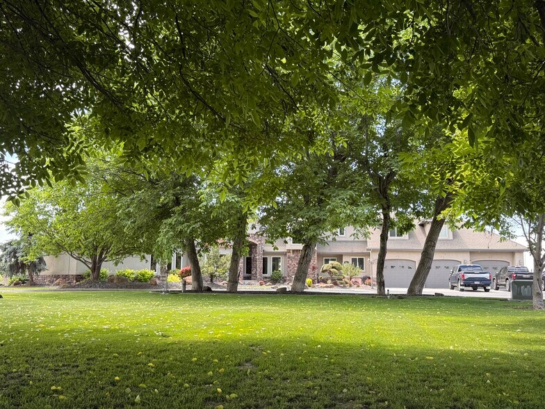 More Photos Of 400 Washington St, Adrian Land For Sale
