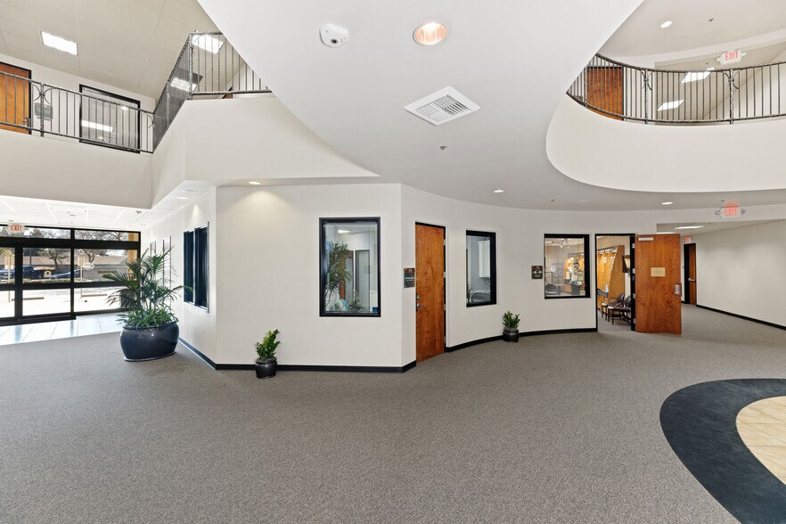 More Photos Of 9401 E Stockton Blvd, Elk Grove Coworking Space