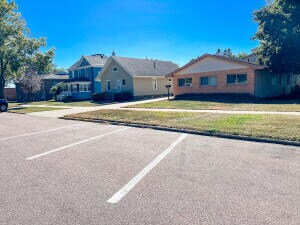 More Photos Of 717 - 719 Main Ave, Brookings Medical For Sale