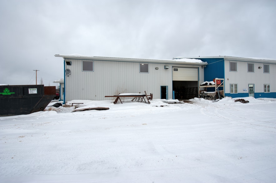 More Photos Of 3419 33 St, Whitecourt Industrial For Sale