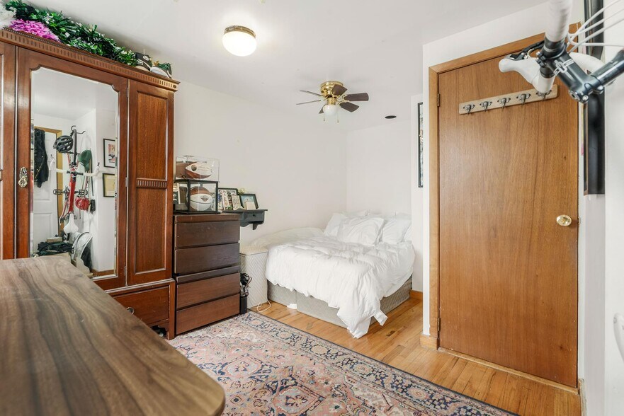 More Photos Of 598 Pacific St, Brooklyn Apartments For Sale
