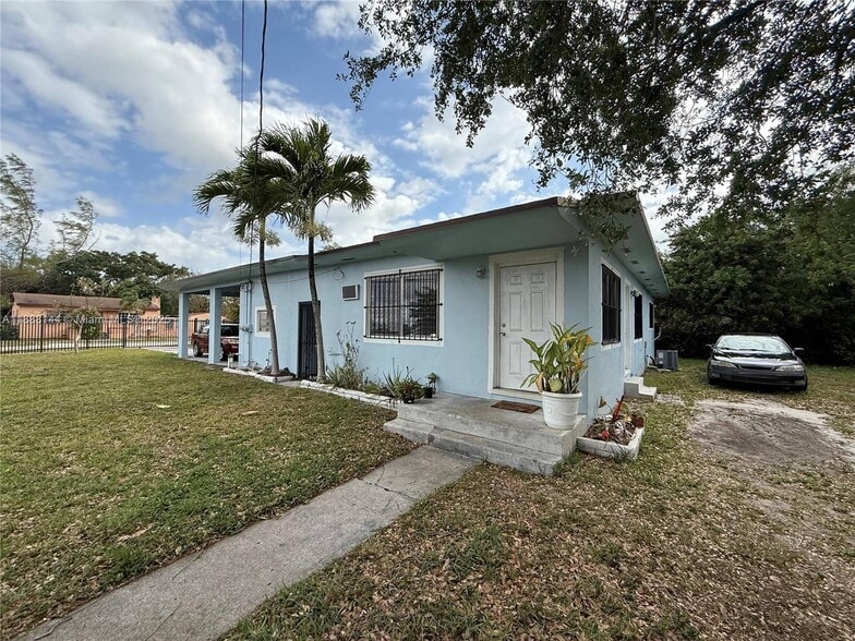 More Photos Of 1090 NW 112th St, Miami Apartments For Sale