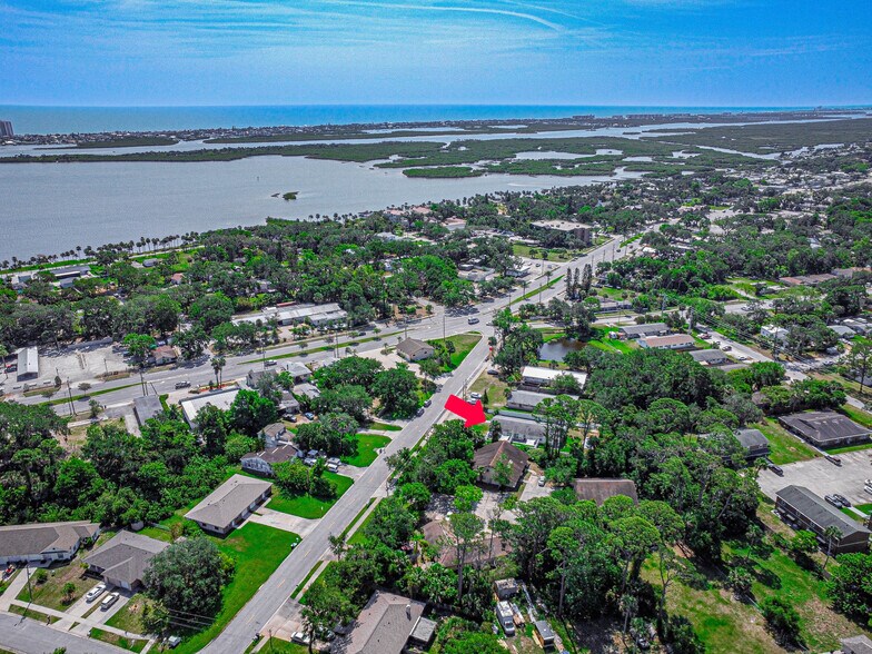 More Photos Of 5070 Orange Blvd, Port Orange Specialty For Sale