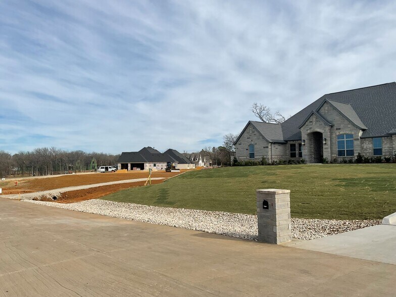 More Photos Of 1657 Private Access 60200, Burleson Land For Sale