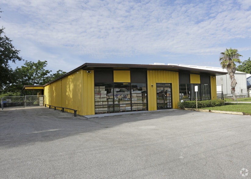 More Photos Of 3205 US Highway 92 E, Lakeland Freestanding For Lease