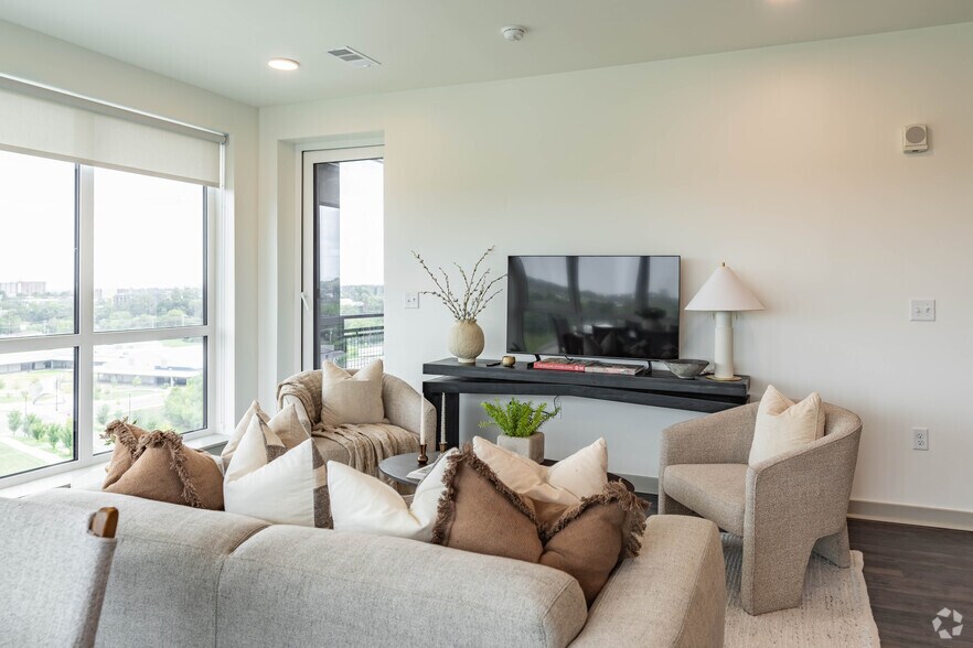 More Photos Of 445 Benton Ave, Nashville Apartments For Lease