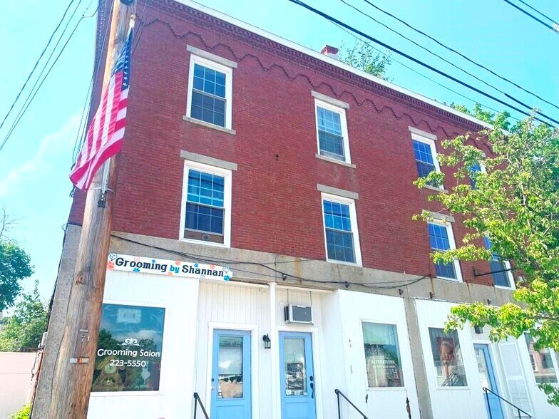More Photos Of 115 Main St, Winterport Apartments For Lease