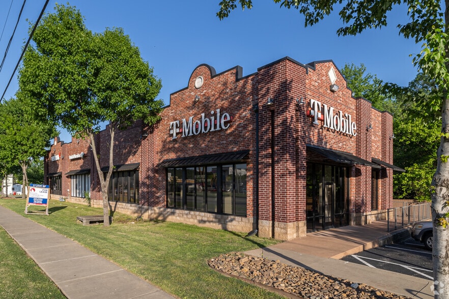 Primary Photo Of 2737 W Martin Luther King Blvd, Fayetteville Storefront Retail Office For Sale