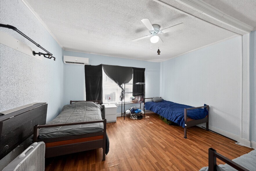 More Photos Of , Dallas Unknown For Sale