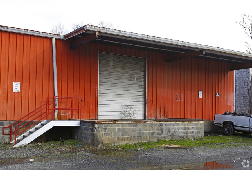 More Photos Of 2839 Sparta Ave, Charlotte Warehouse For Lease