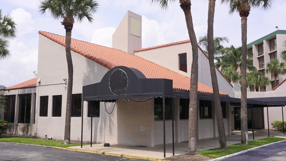 More Photos Of 1901 Palm Beach Lakes Blvd, West Palm Beach Hotel For Lease
