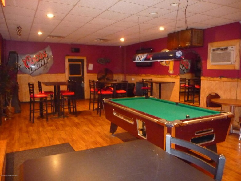 More Photos Of 600-602 E Drinker St, Dunmore General Retail For Sale