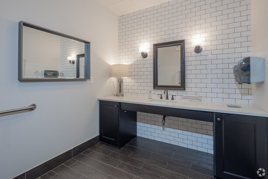 Photo of 5th Floor Ste 503