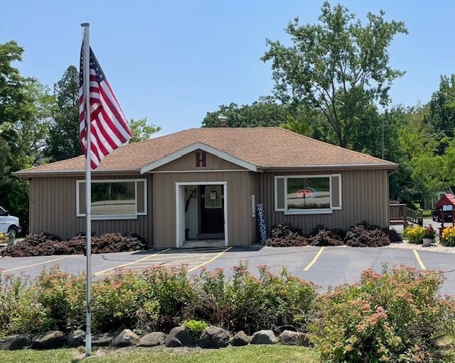 More Photos Of 26001 75th St, Salem Freestanding For Sale
