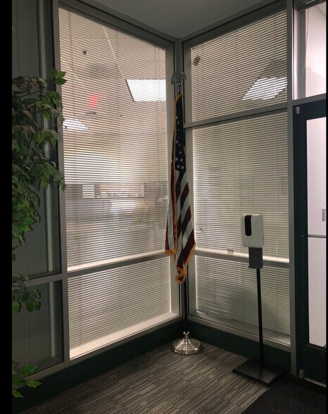 More Photos Of 4506 Daly Dr, Chantilly Office For Lease