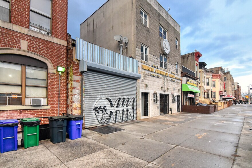 More Photos Of 1485 St Johns Pl, Brooklyn General Retail For Sale